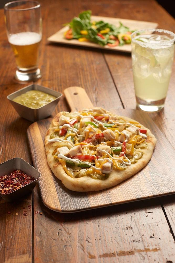 Hyatt Place Convention Center