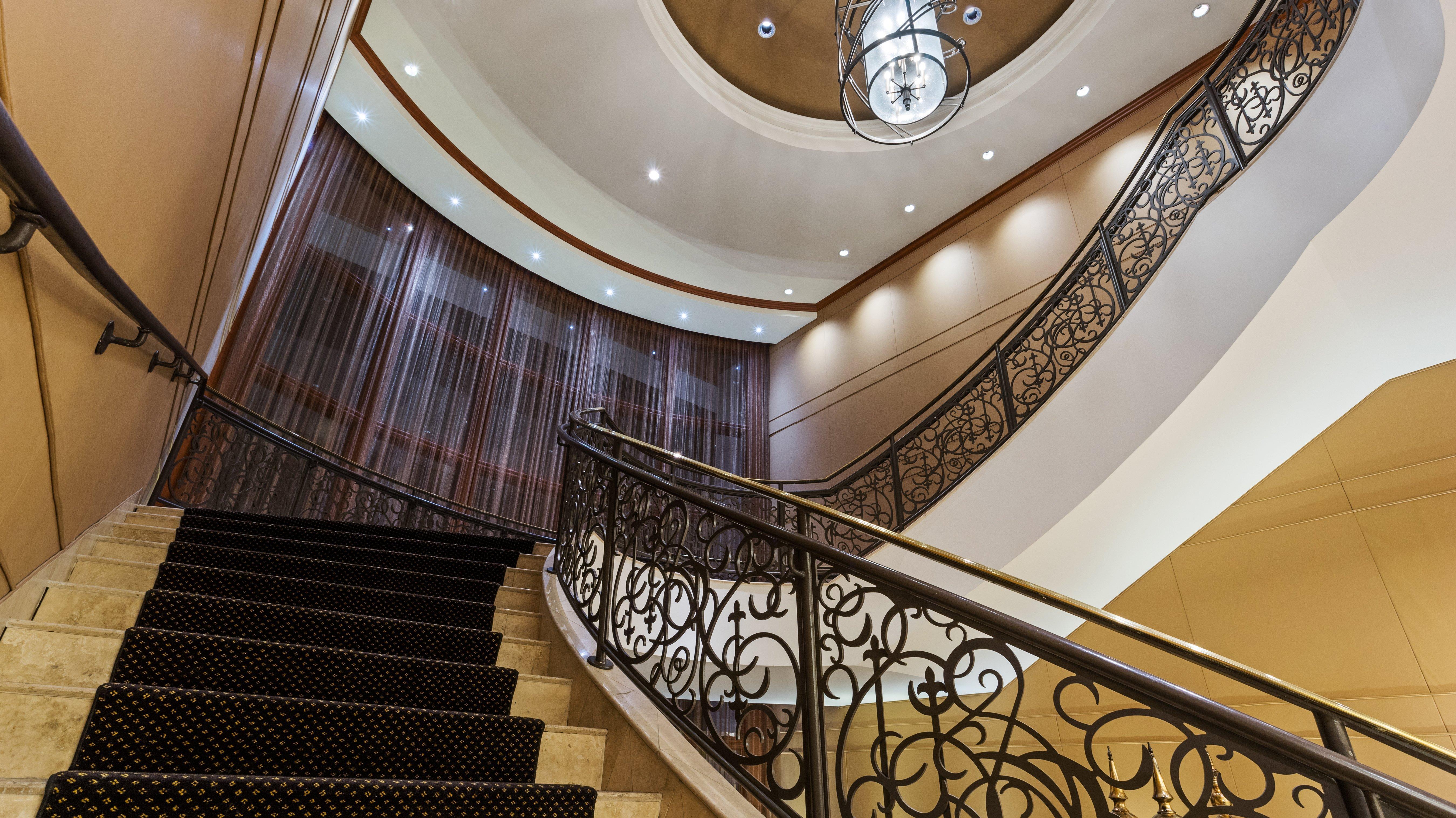 Intercontinental By Ihg Hotel