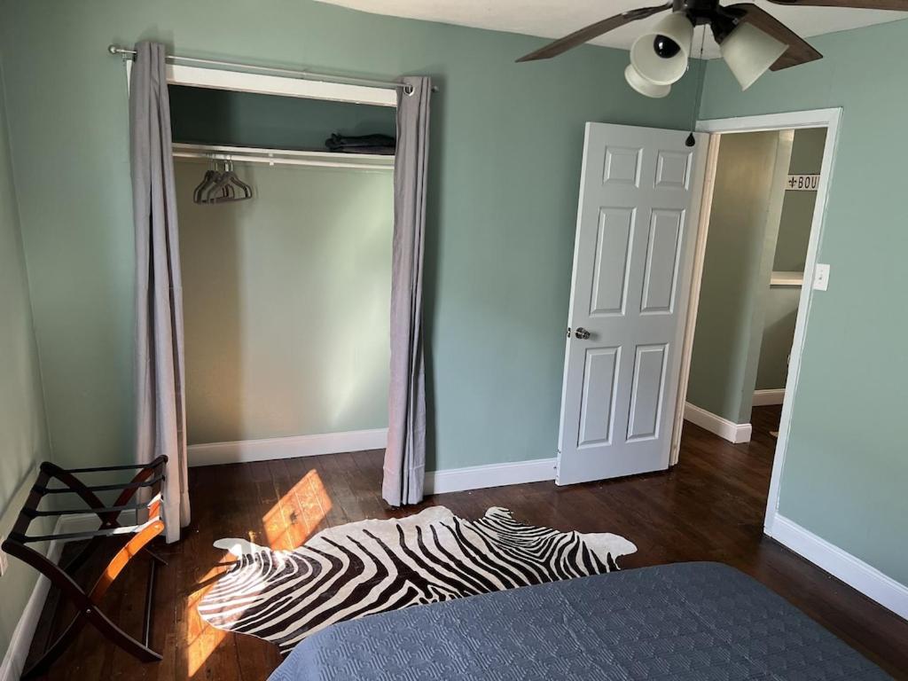 Apartment Chillpad Blocks From Frenchquarters New Orleans