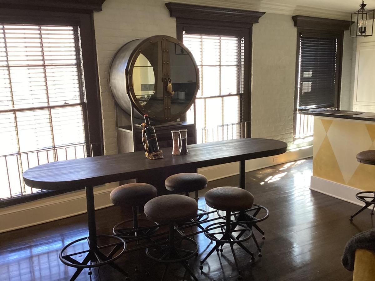 Location, Walk Anywhere 4*