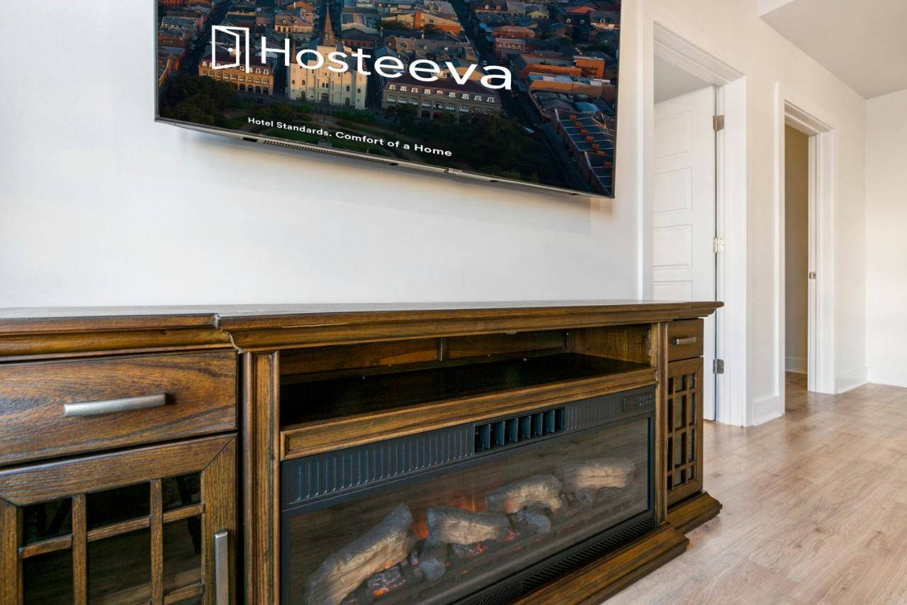 The Big Easy's Finest: 4-br Luxury In Nola Apartment