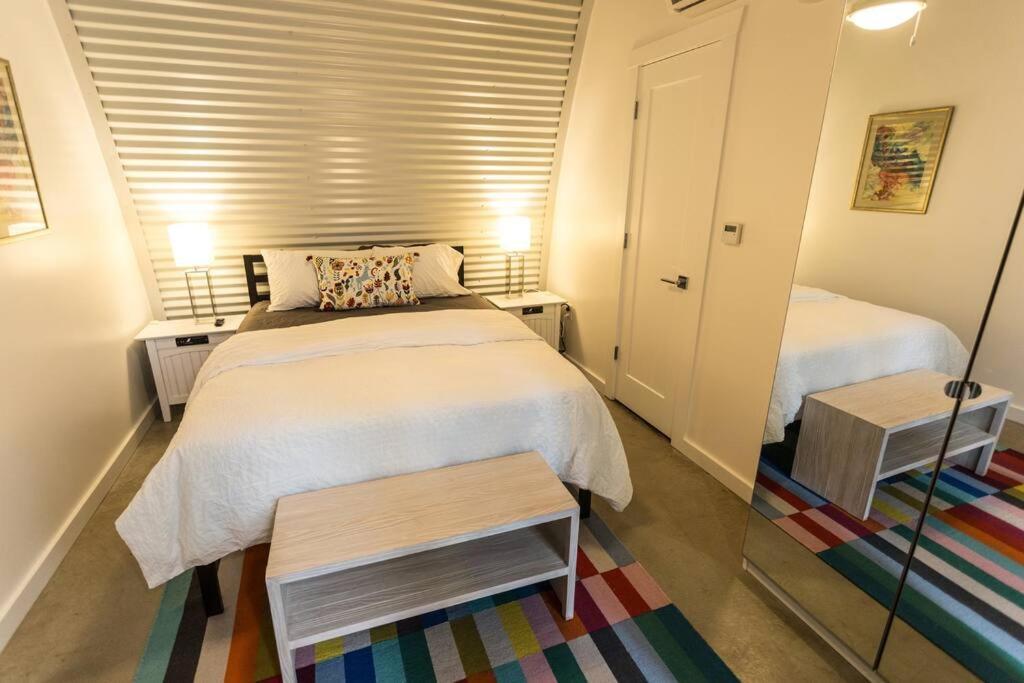 Moon 201 - Crescent Moonset - 1br - 1 Bath Holiday home *