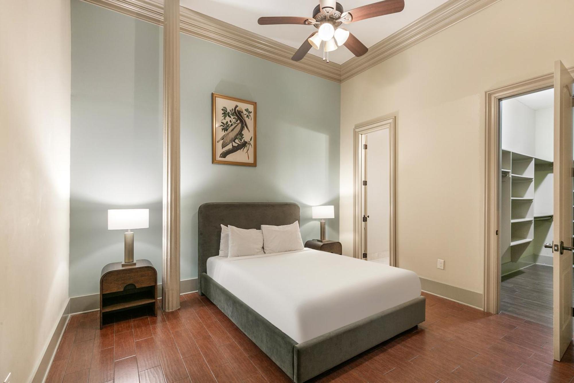 Chuck's Place Aparthotel New Orleans