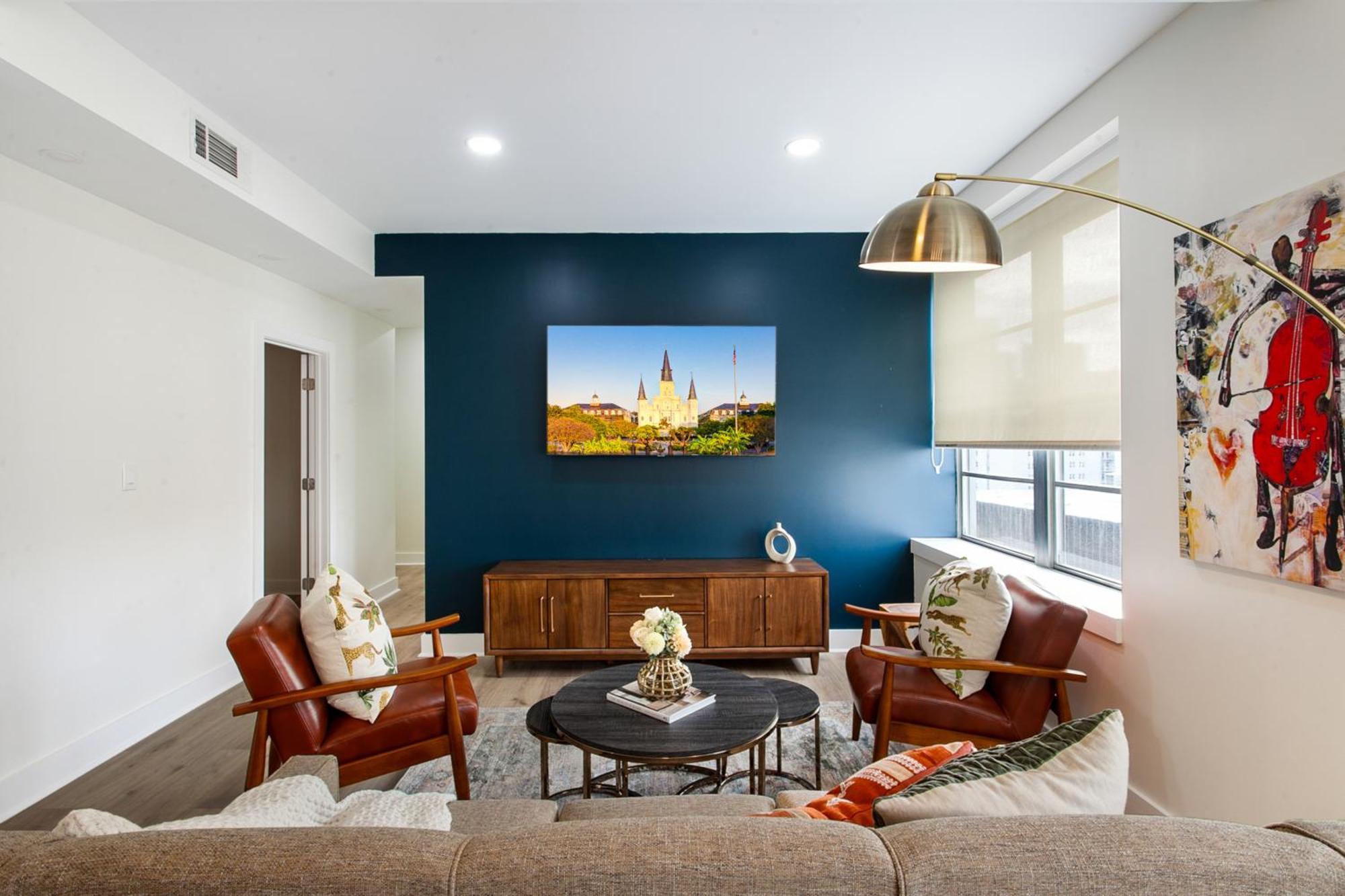 Apartment French Quarter Splendor: 4br Luxury New Orleans