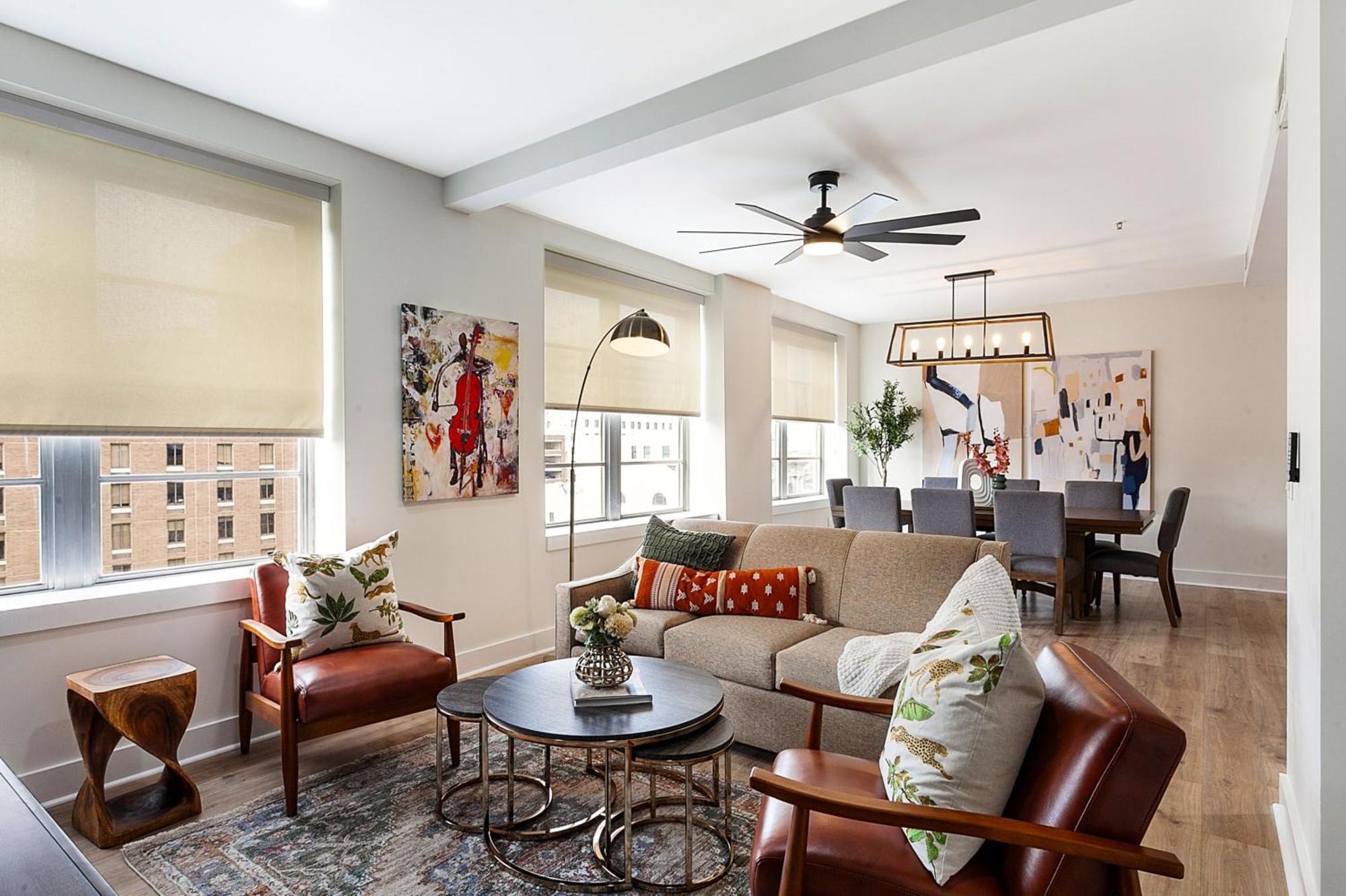 French Quarter Splendor: 4br Luxury Apartment