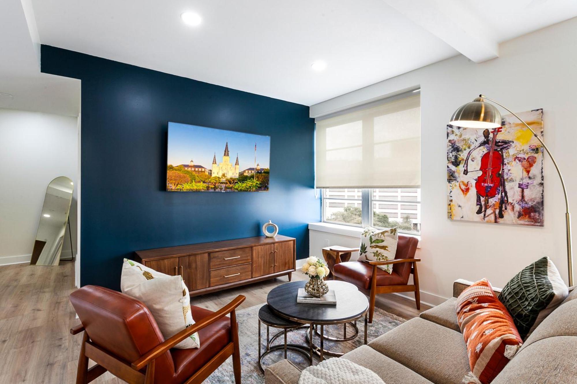 French Quarter Splendor: 4br Luxury