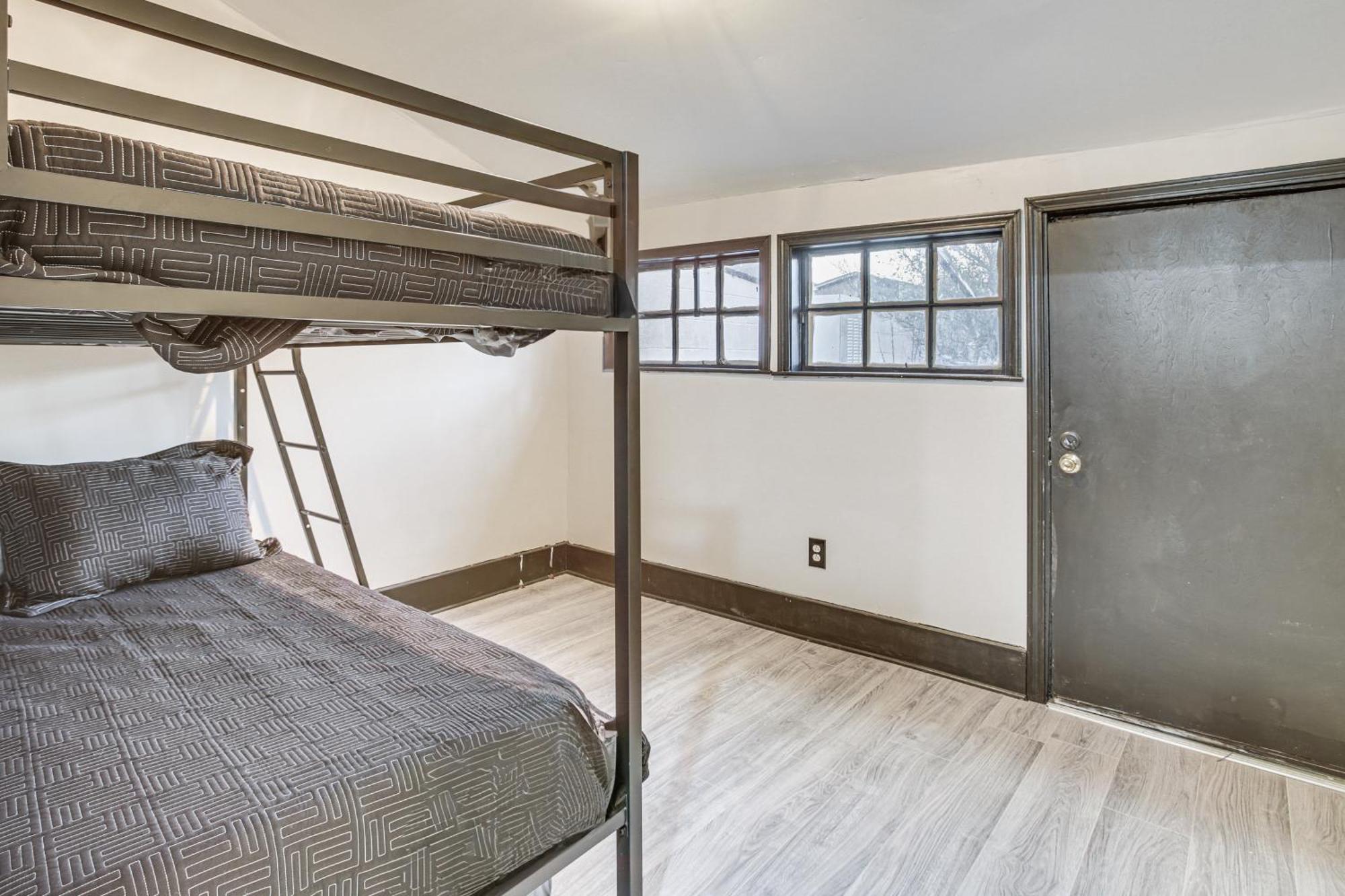 Duplex 2 Mi To Bourbon Street! * New Orleans