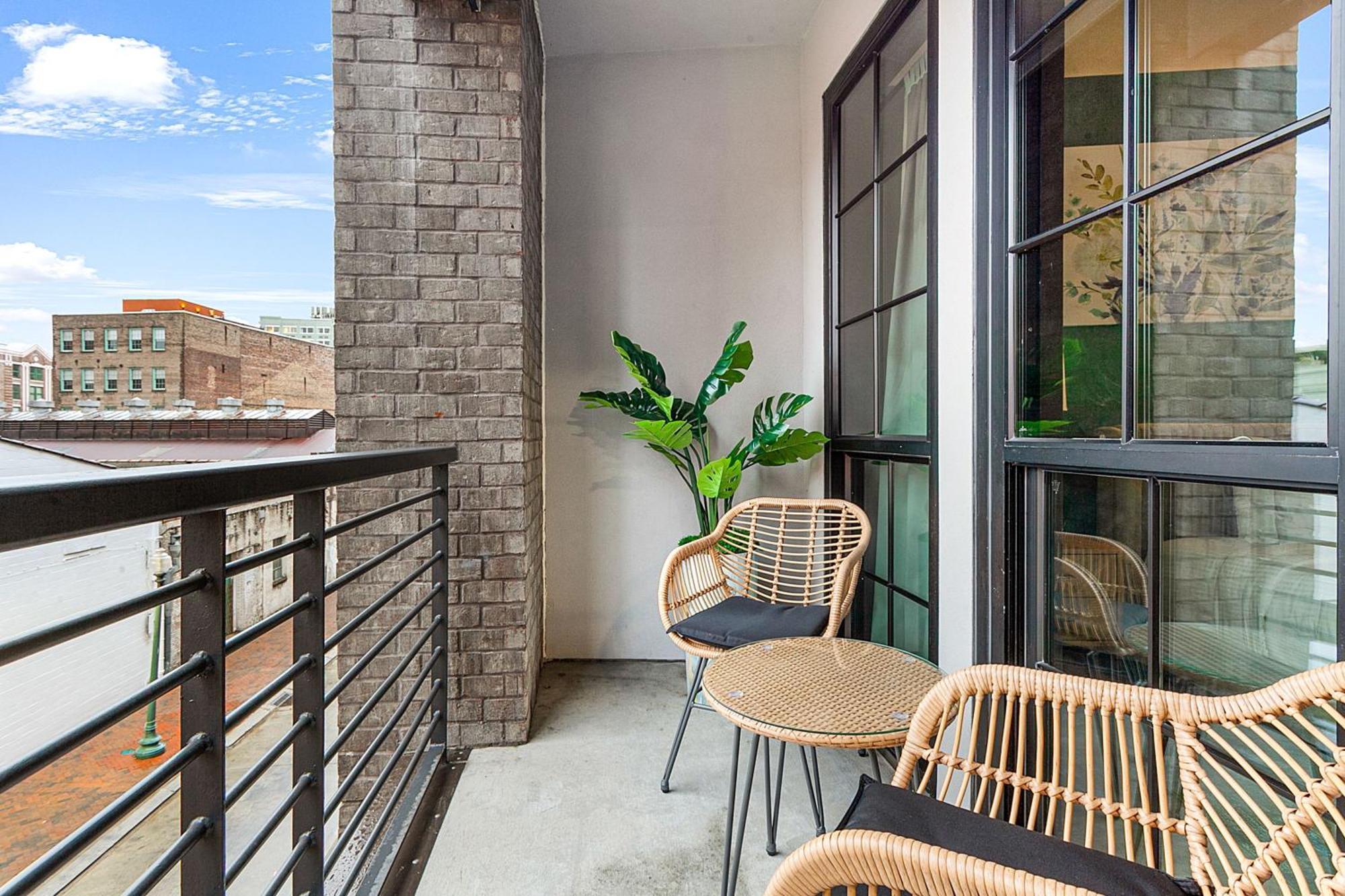 The Pelican By Hosteeva Apartment *