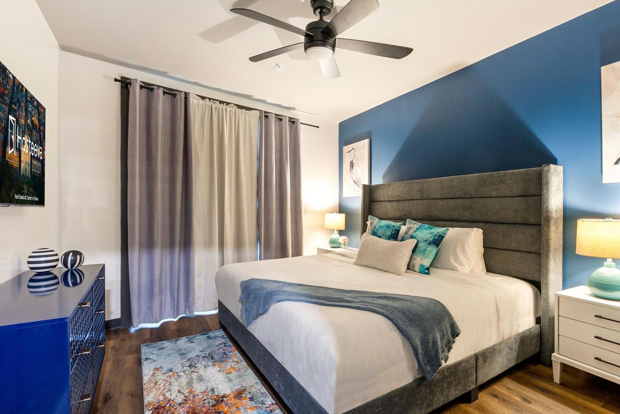 The Pelican By Hosteeva Apartment