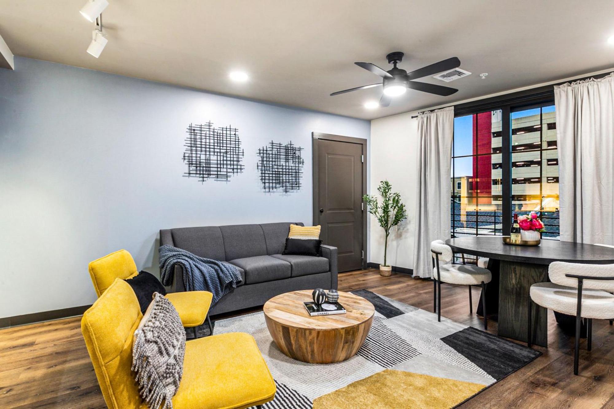 The Pelican By Hosteeva *