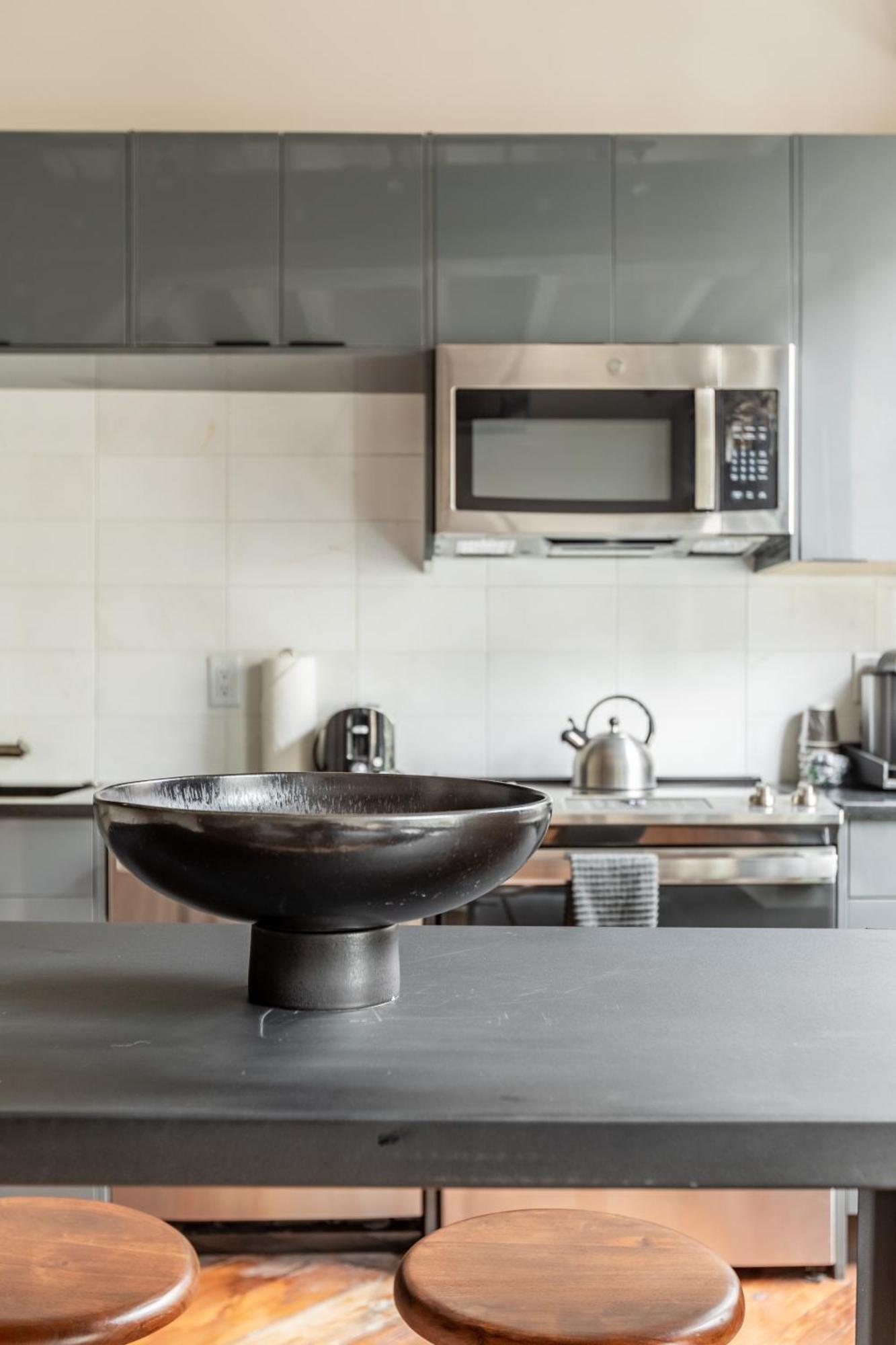 Ironworks Building Apartment *