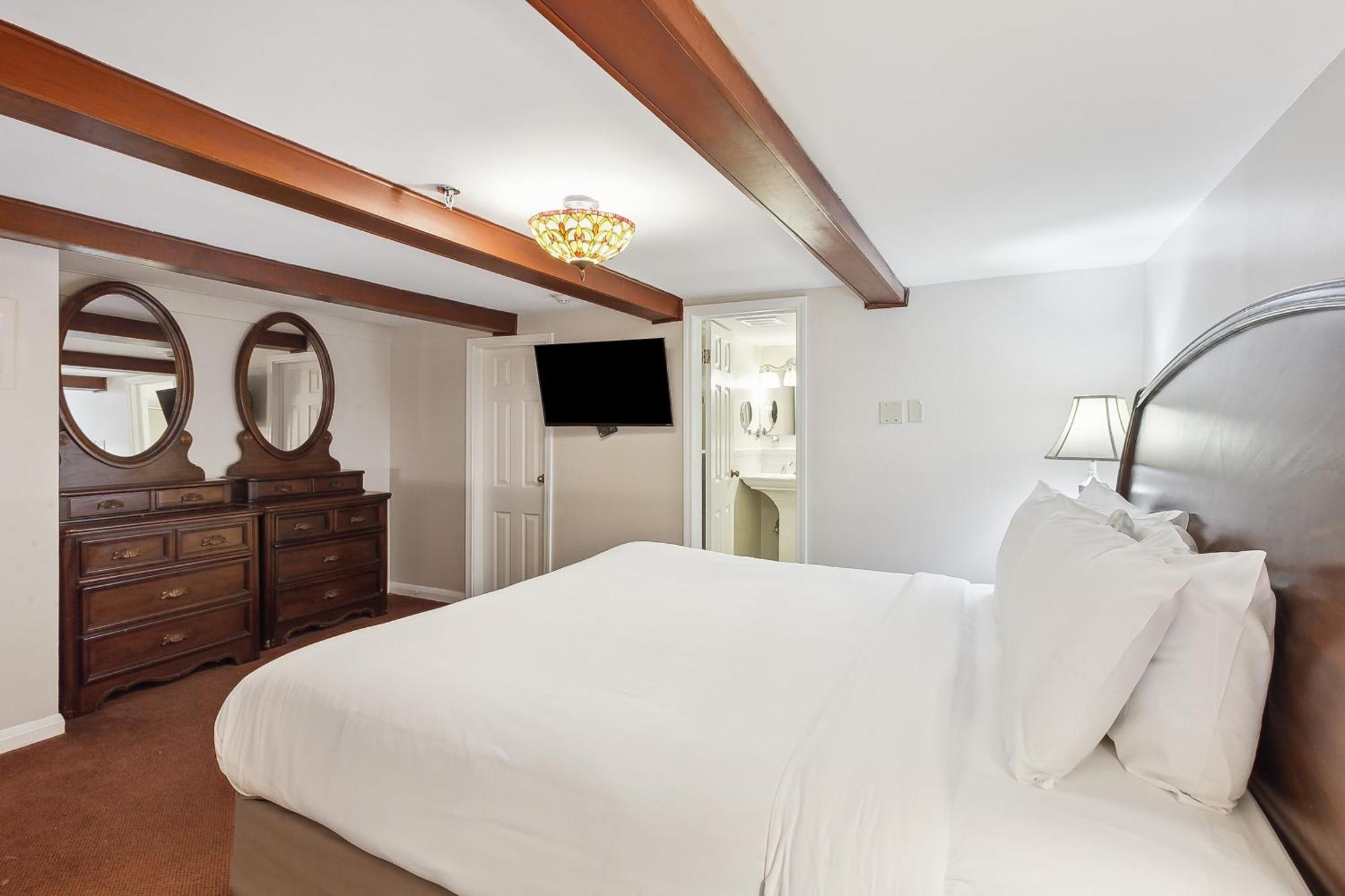 Hotel Maison Pierre Lafitte 3*