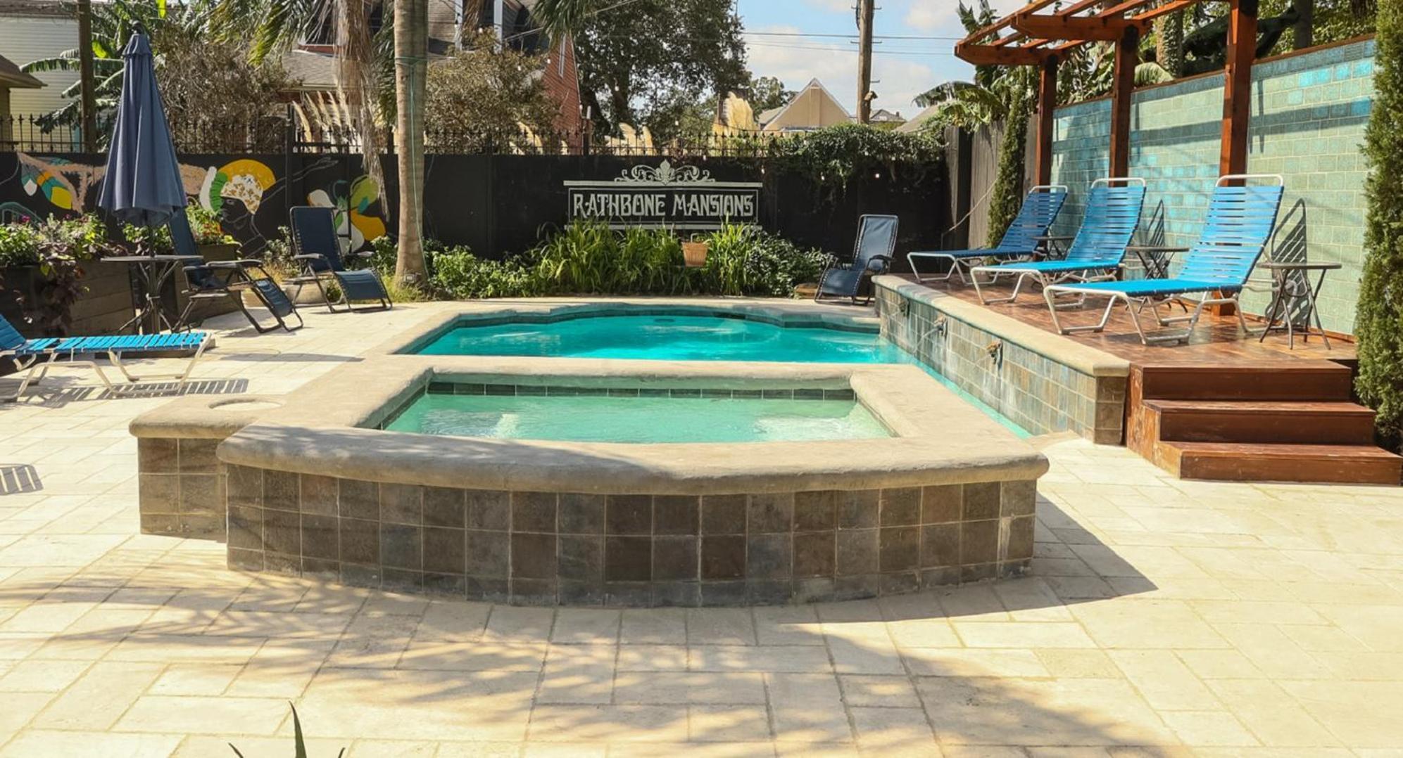 Rathbone Mansions 3*