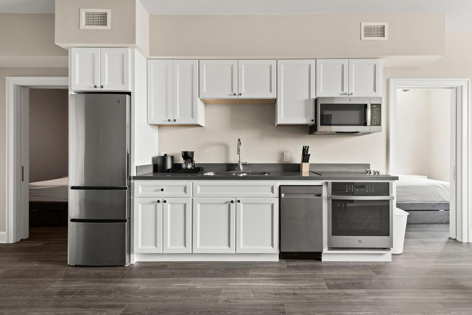 Bywater Aparthotel 3*