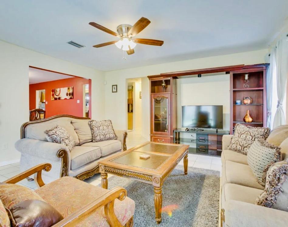 Holiday home Mylynn's