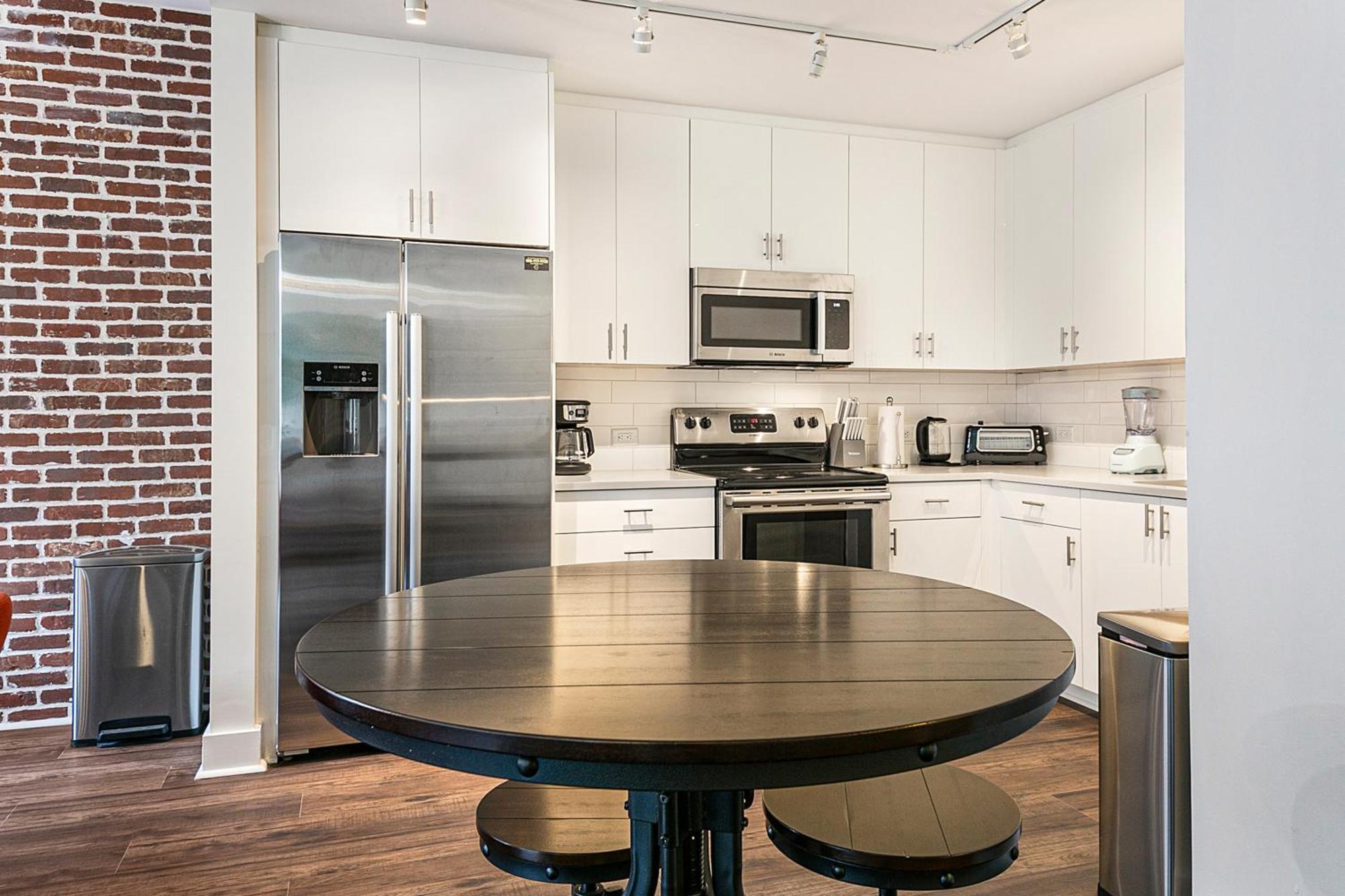 Apartment Gorgeous 4br Luxury Steps To French Quarter