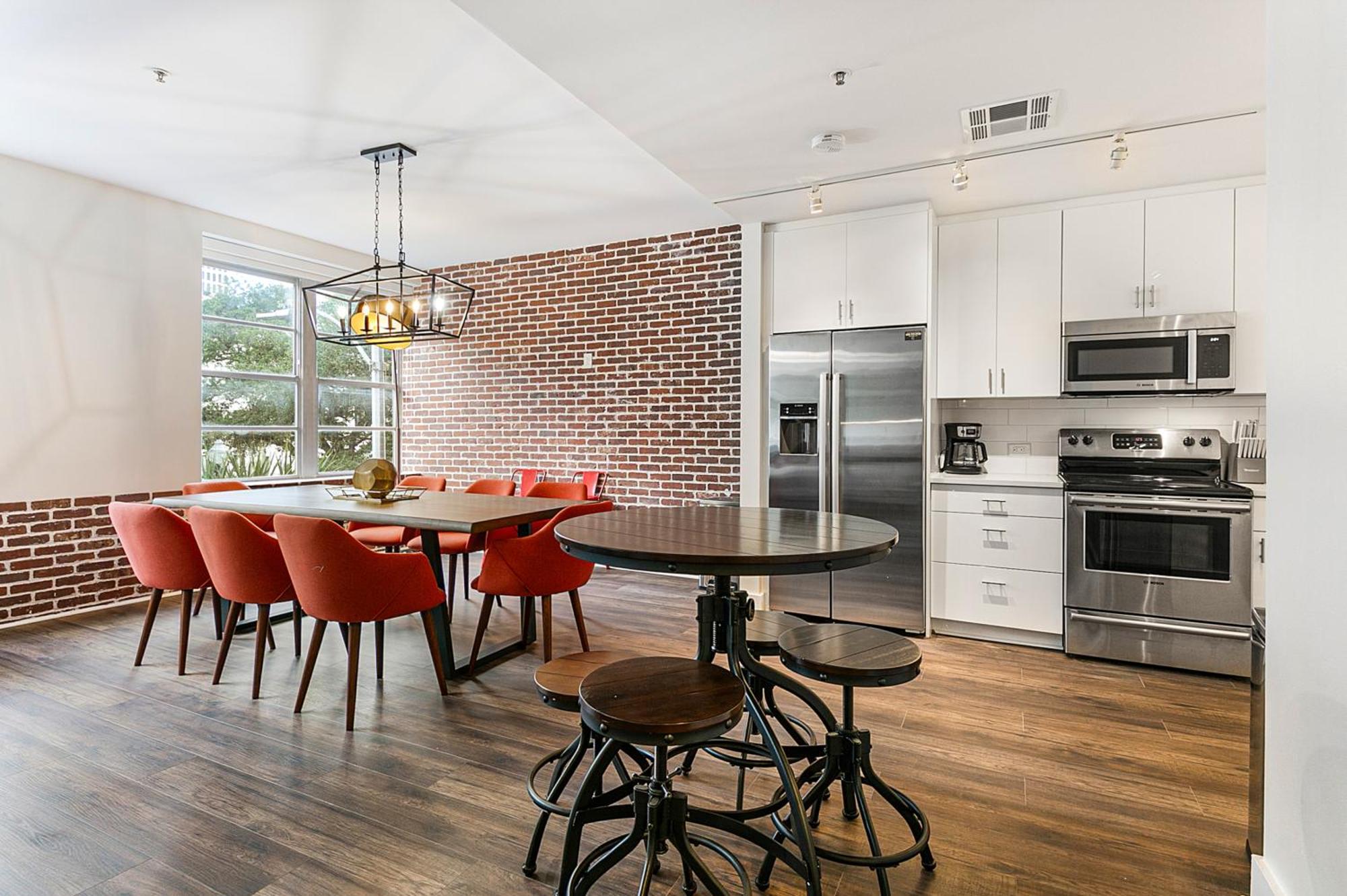 Gorgeous 4br Luxury Steps To French Quarter New Orleans