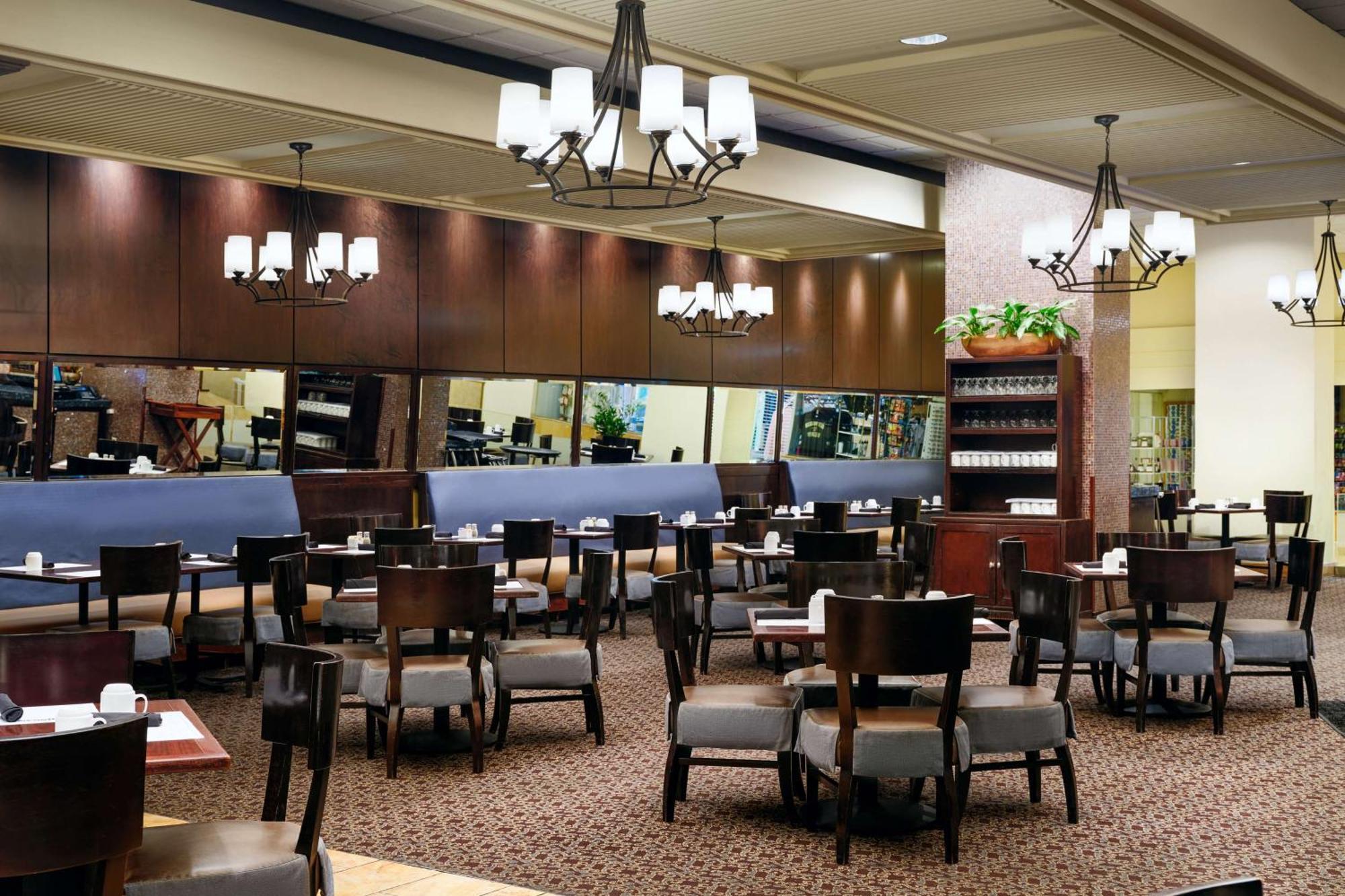 Hilton Riverside 4* New Orleans