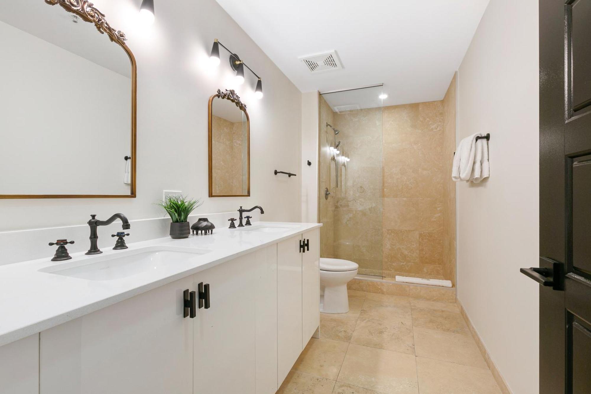 Apartment Exquisite 4 Bedroom Luxury Just Steps From The French Quarter New Orleans