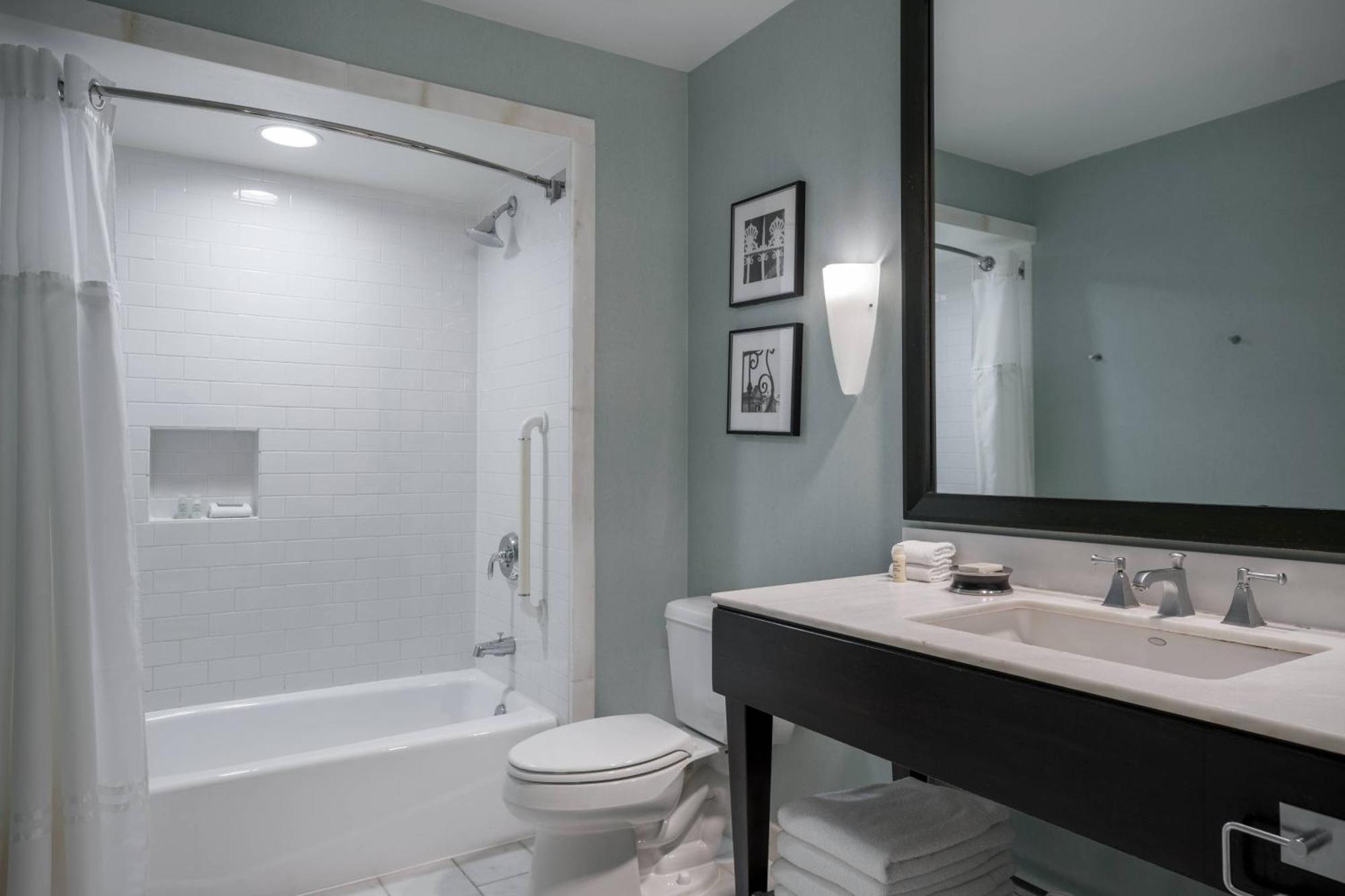 Renaissance Pere Marquette French Quarter Area 4*