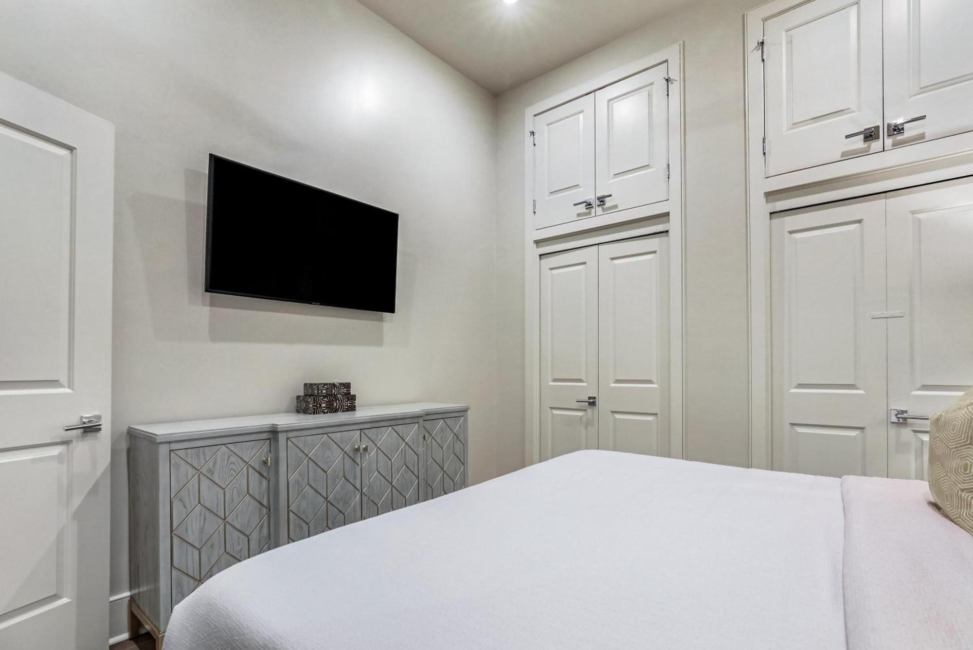 The French 75 Apartment New Orleans