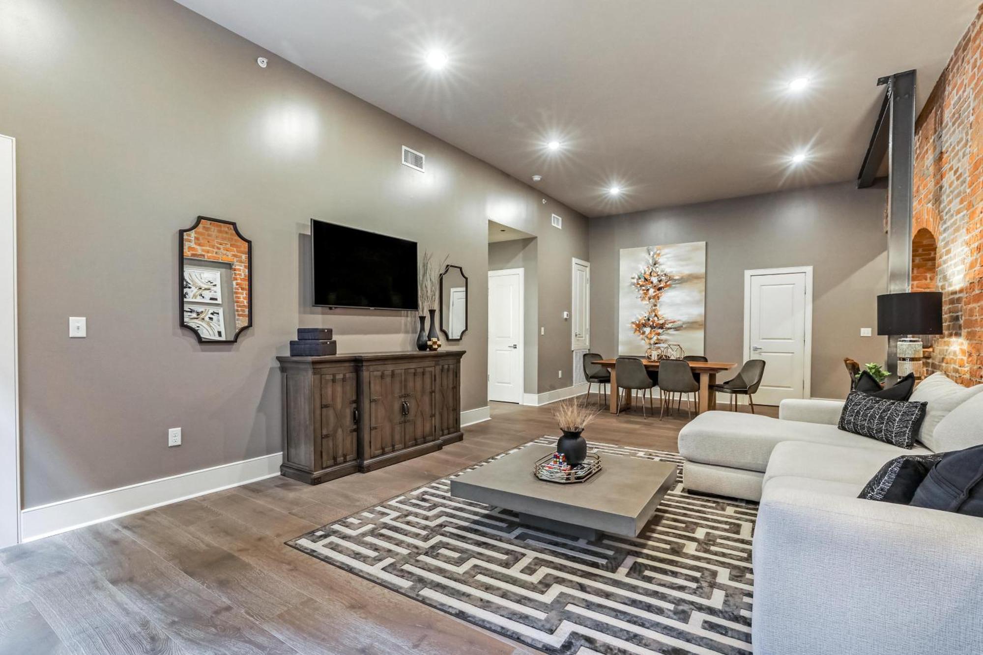 The French 75 Apartment *