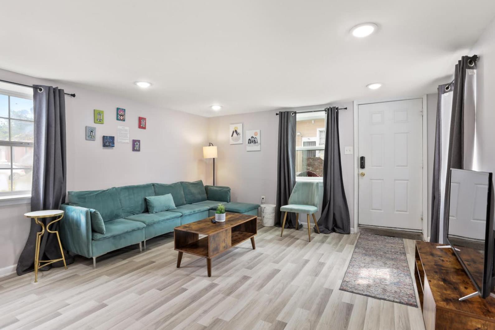 Skip To Saint Charles Local Art-filled Hideaway New Orleans