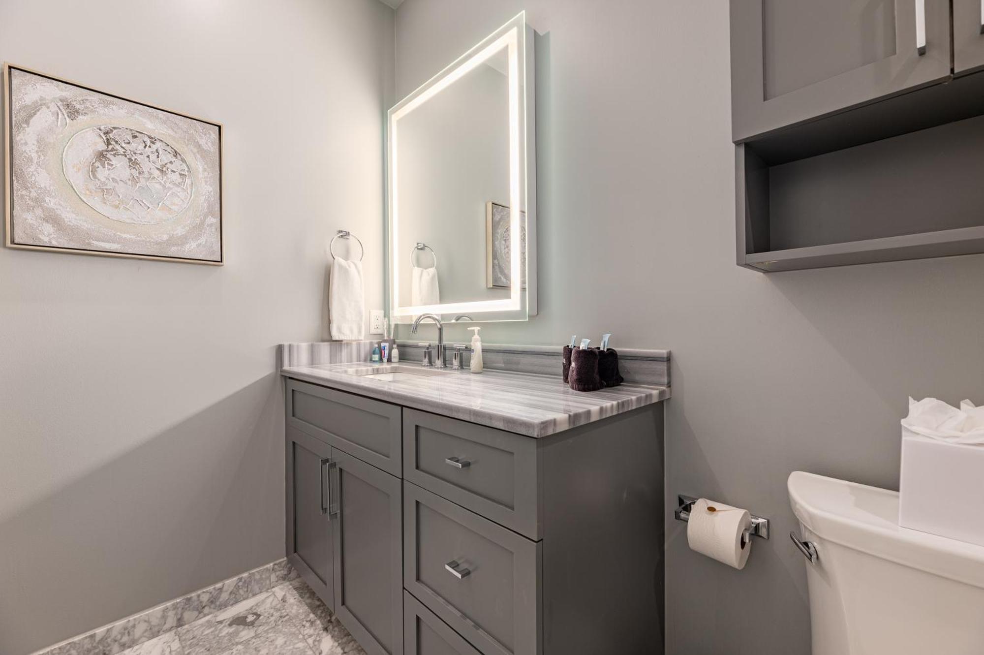 Apartment The Livingston