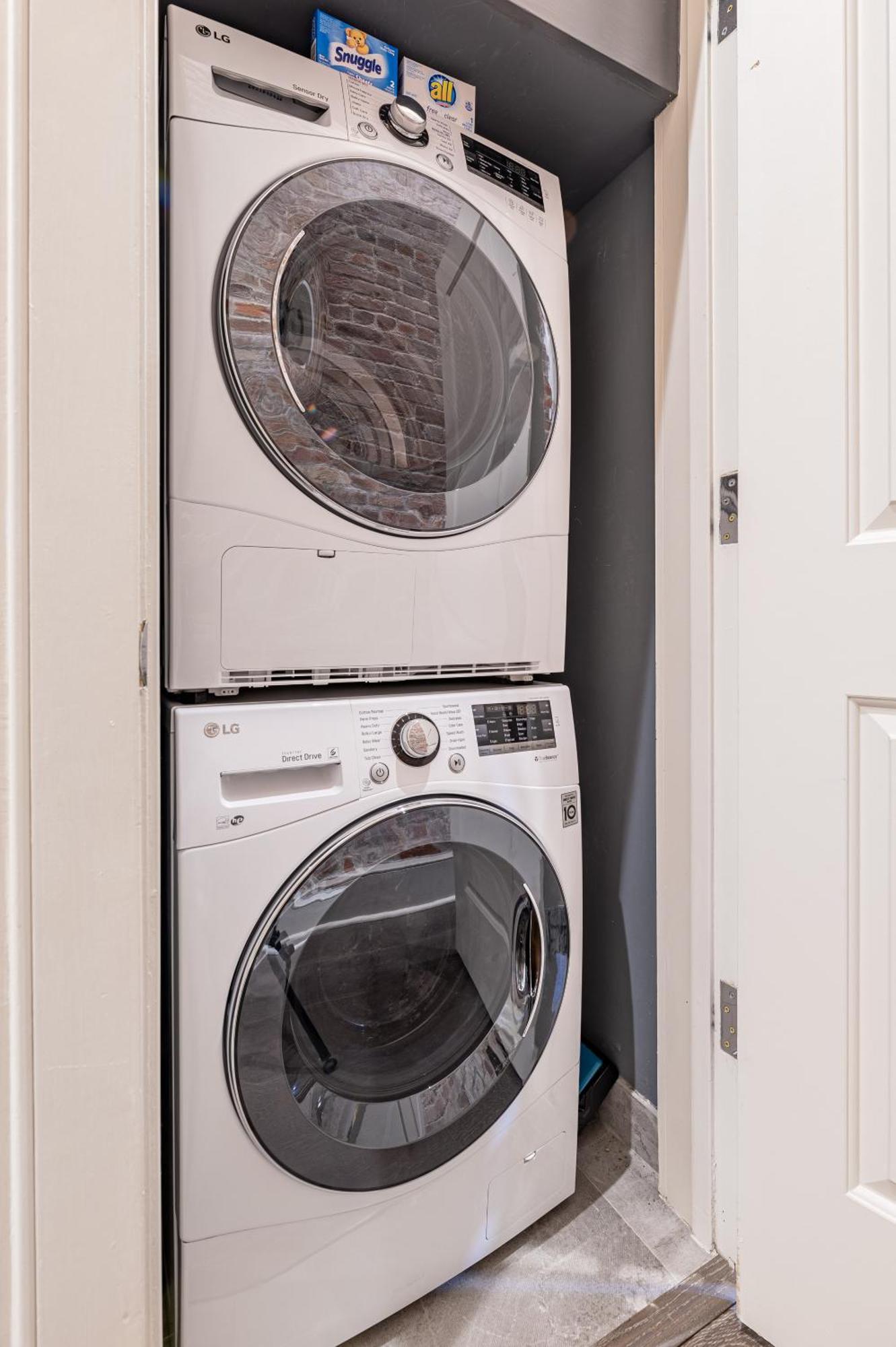 The Livingston New Orleans