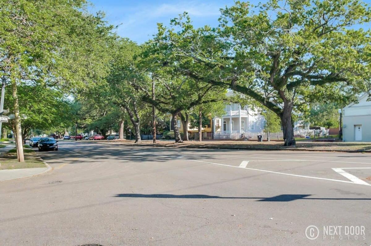 Adorable Treme Nook- Renovated Private Holiday home *