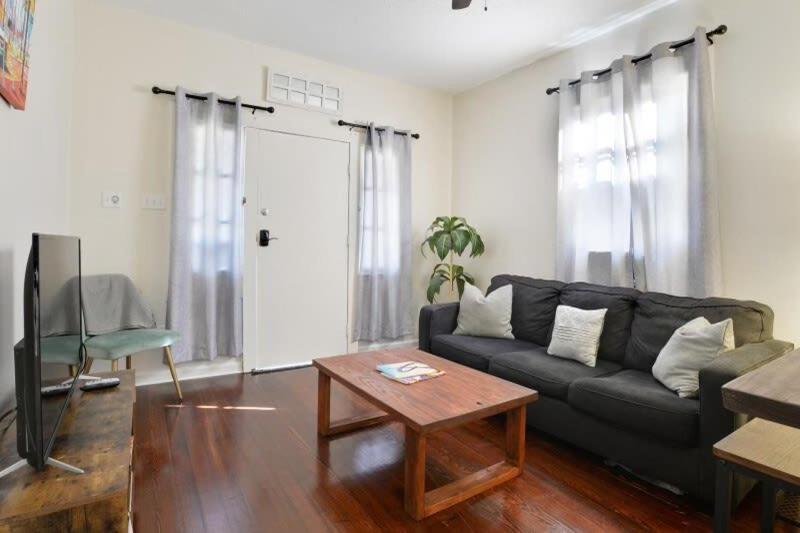 Holiday home Fabulous Franklin 2bd Steps From St Claude Ave *