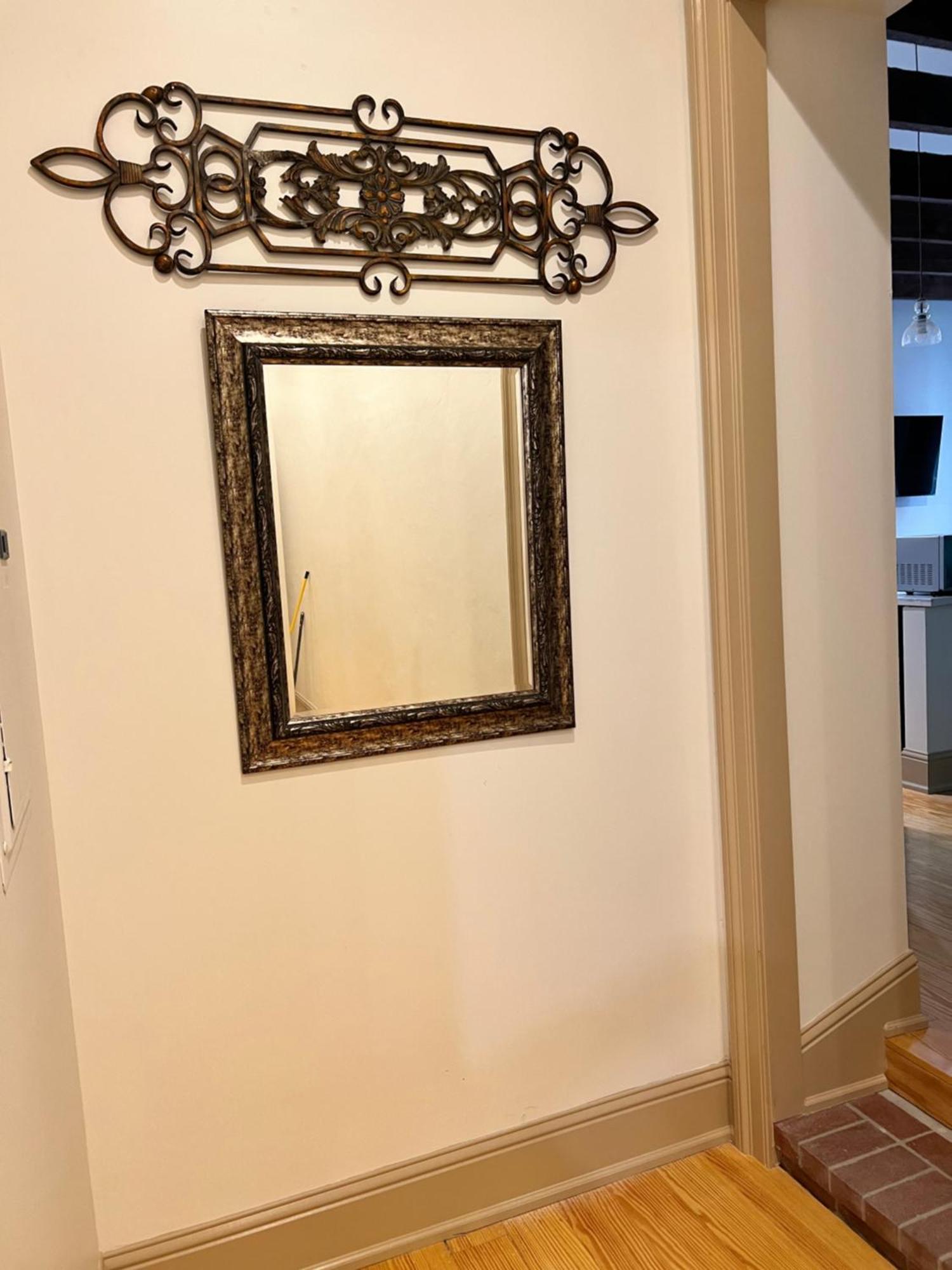 Entire W/ Party Rooftop - A Block Away From Parades Apartment *