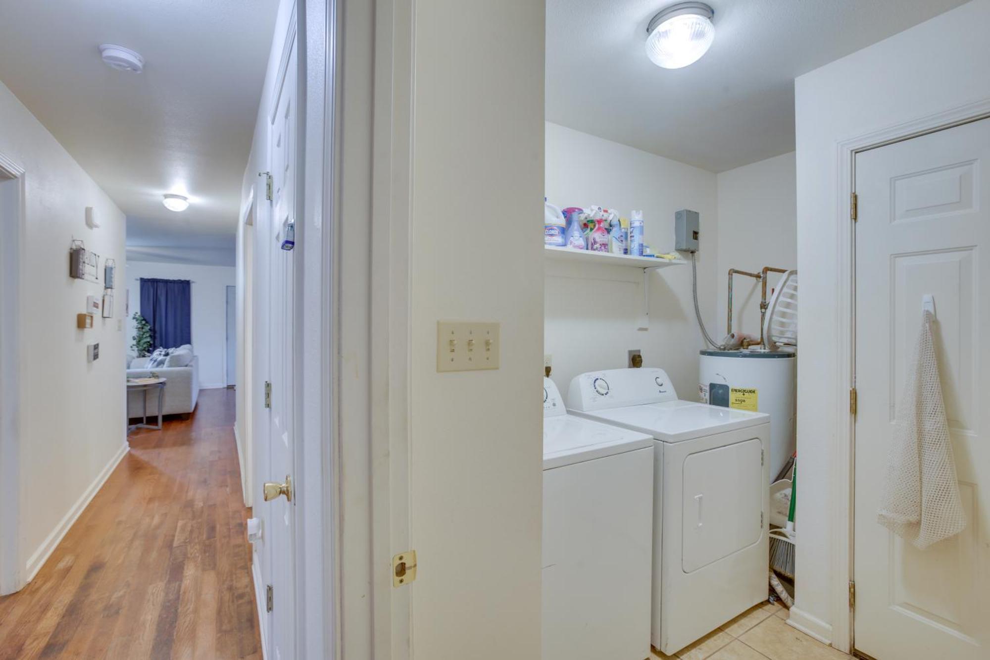 Less Than 3 Mi To French Quarter Pet-friendly