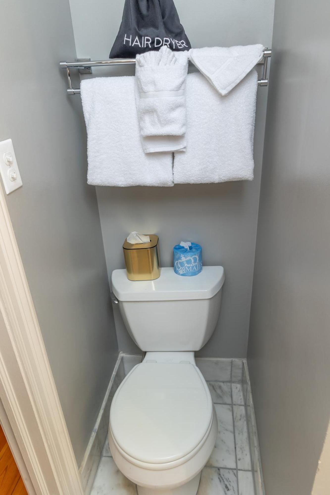 On St. Ann, A French Quarter Inn 3*