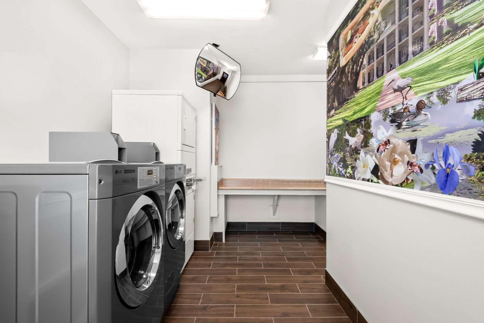 Comfort East 2* New Orleans