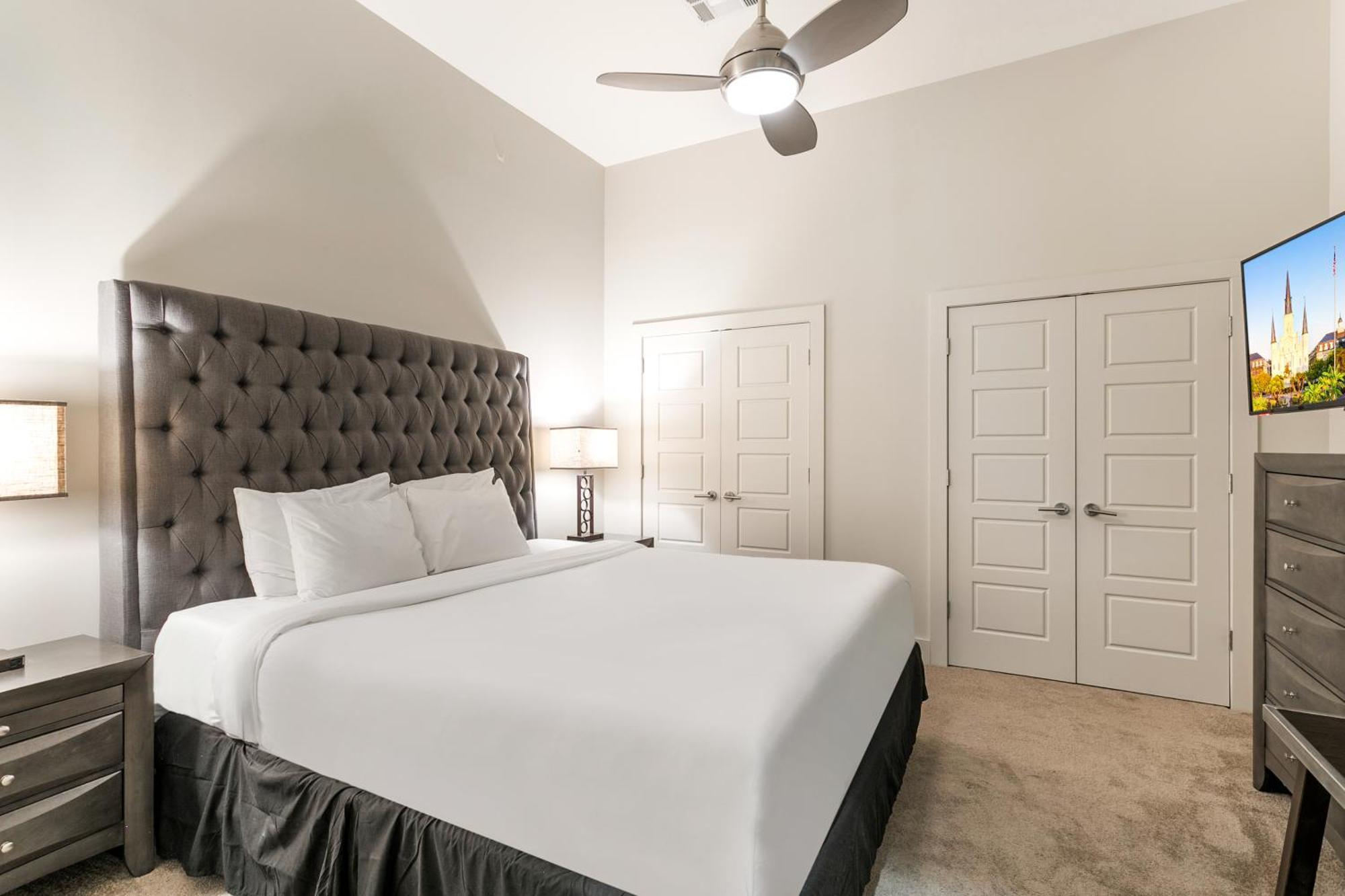 Charming 2br Retreat Steps From The French Quarter *