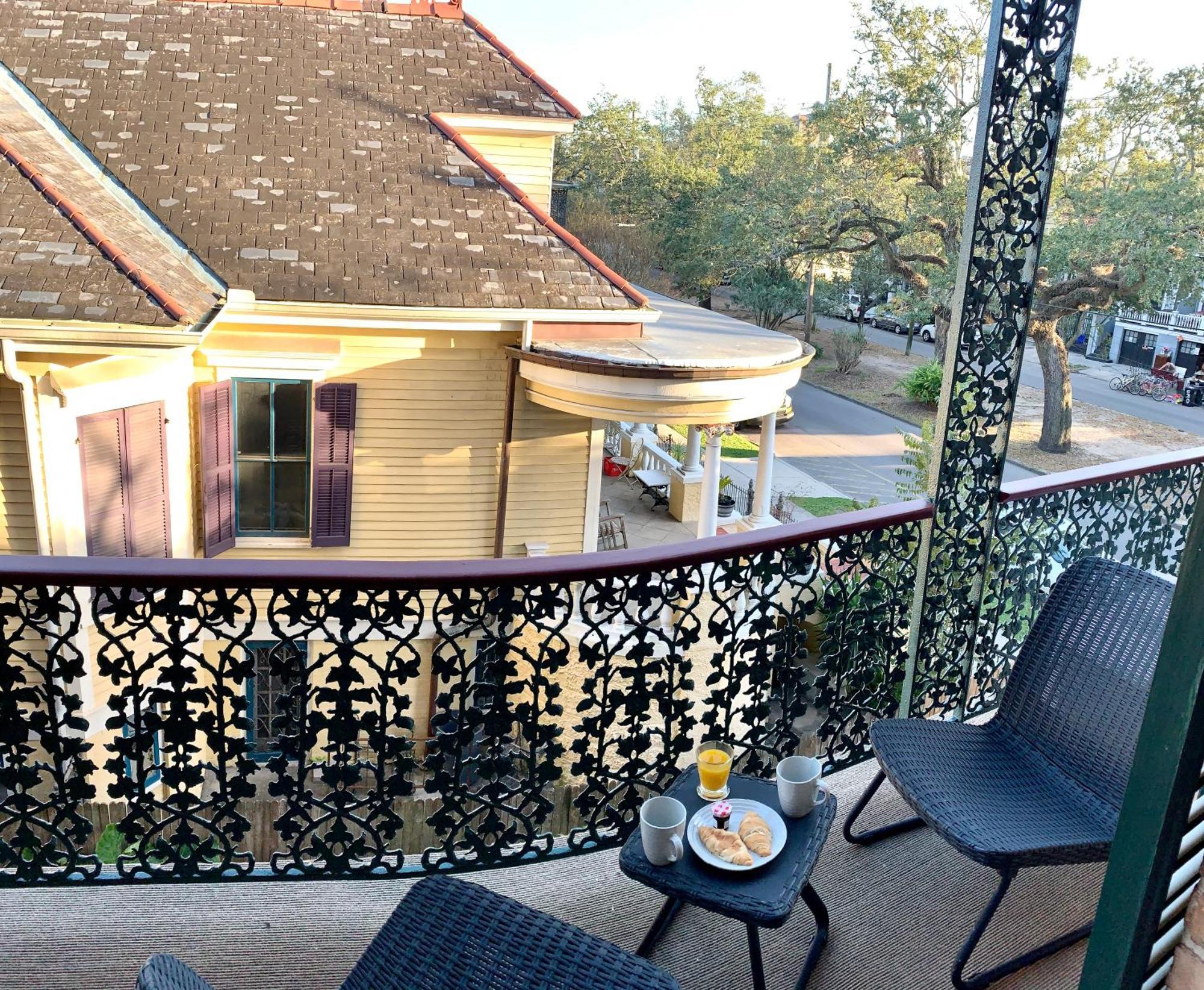 French Quarter Lanaux Mansion Bed & Breakfast