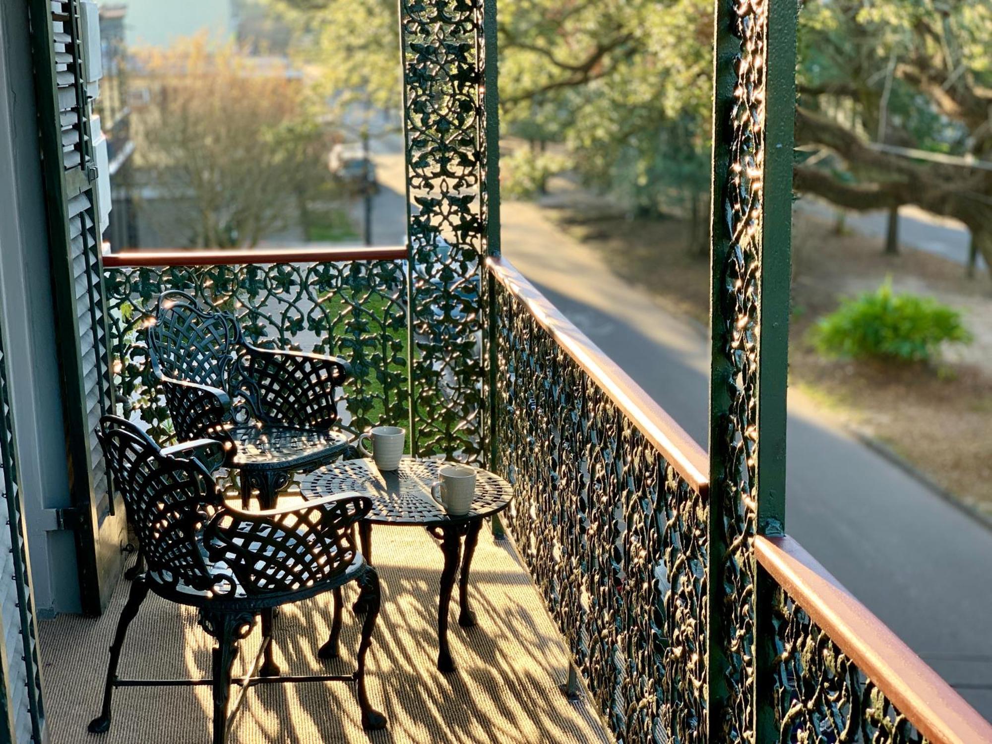 The Lanaux Mansion Bed & Breakfast