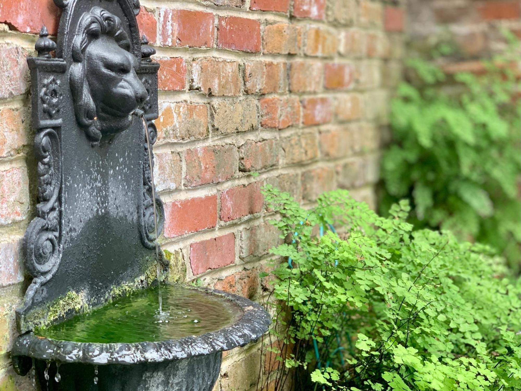 The Lanaux Mansion Bed & Breakfast New Orleans