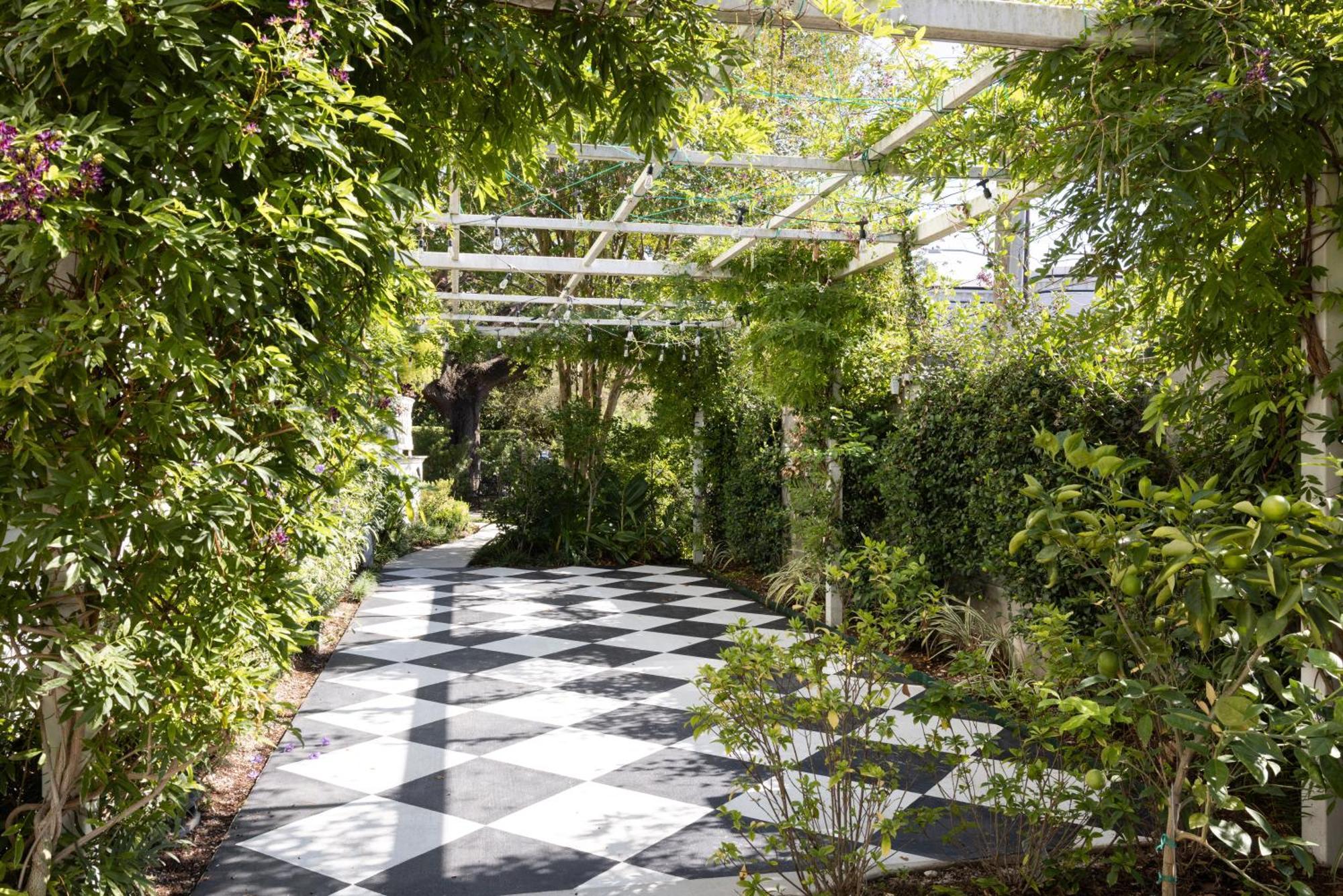 Bed & Breakfast The Sully Mansion New Orleans