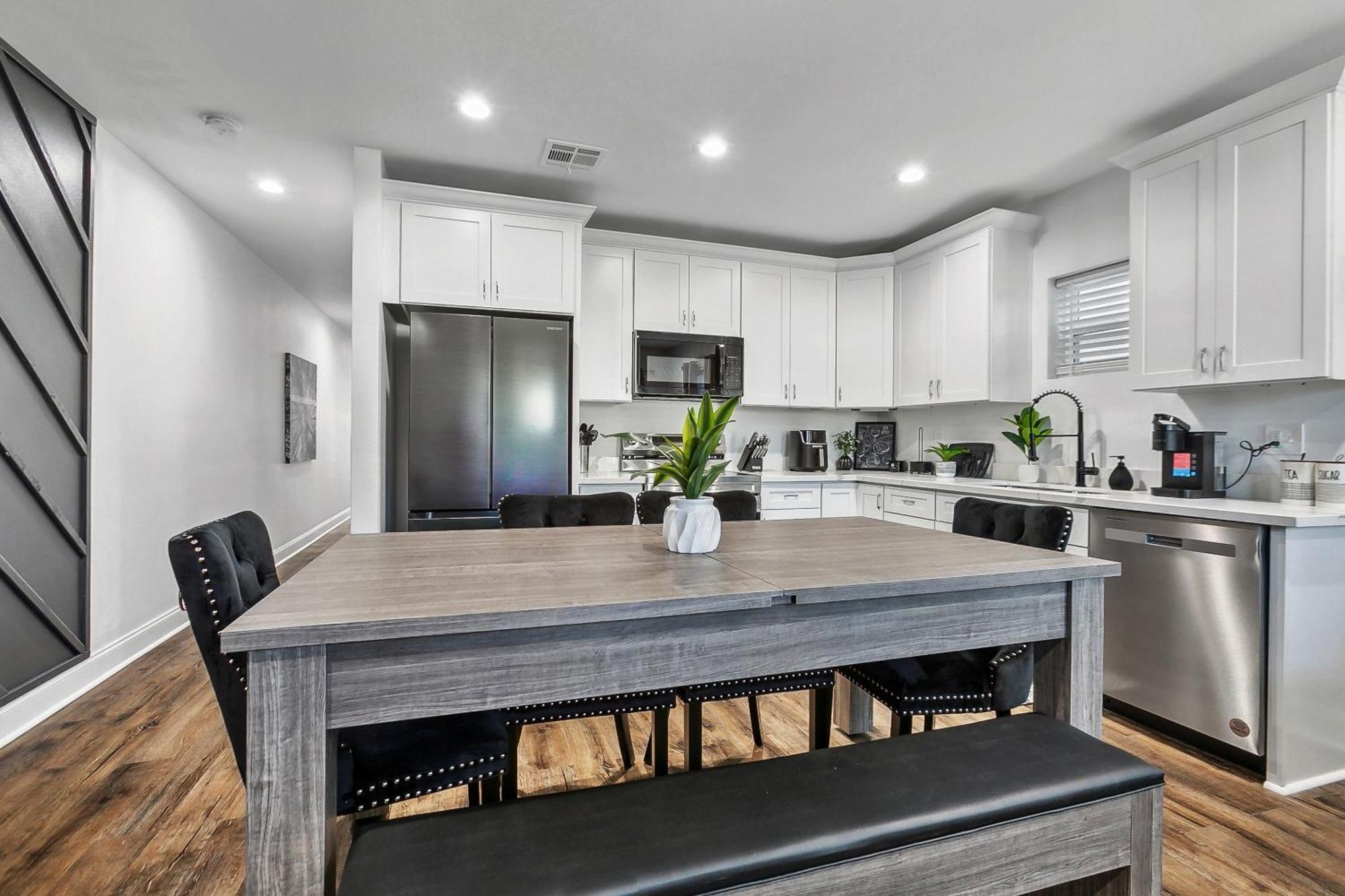 Luxury Nola 6 Bedroom Oasis