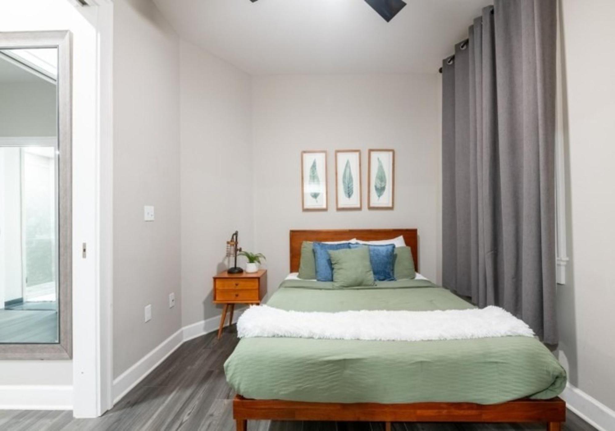 Bywater Aparthotel 3*