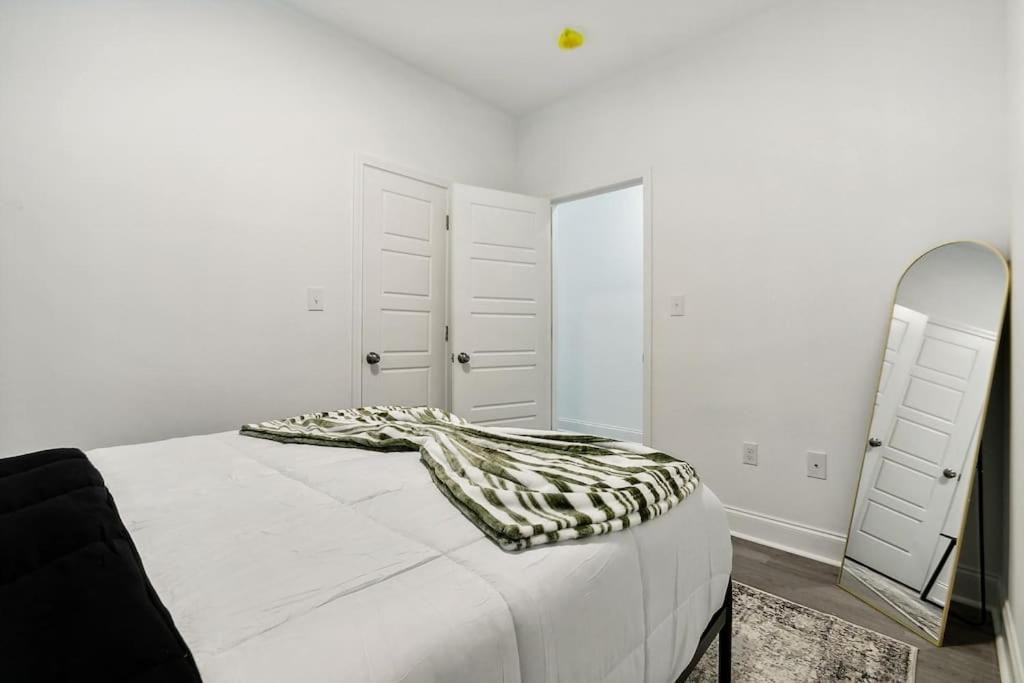 15 Bedrooms In The Heart Of Nola * New Orleans