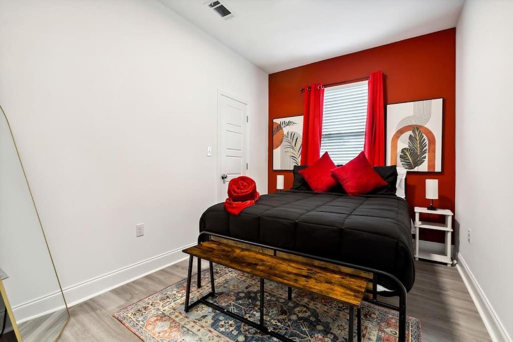 15 Bedrooms In The Heart Of Nola Apartment New Orleans