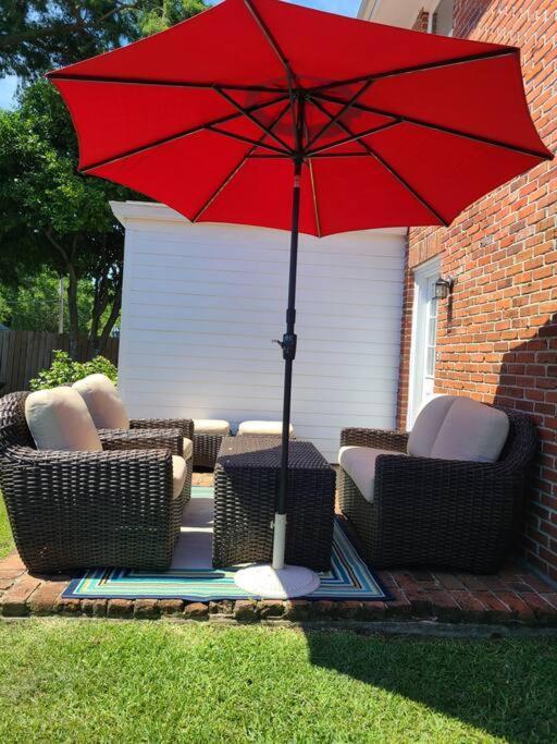 Henry's Place, 3 Bedrooms In Lakeview *