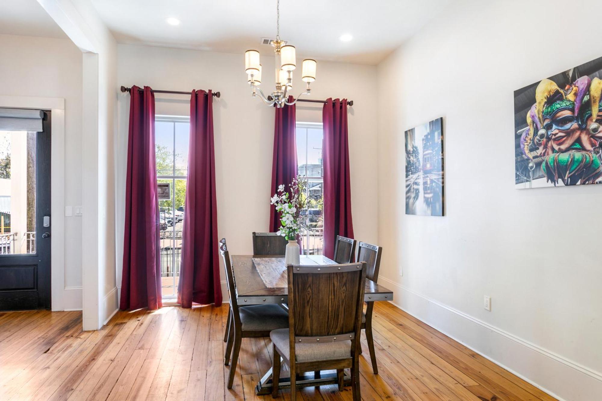 Private 3br On Carondelet By Hosteeva Apartment *