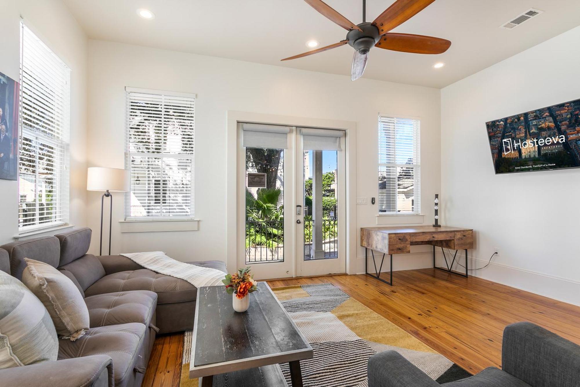 Amazing 3br Off St Charles With Pool