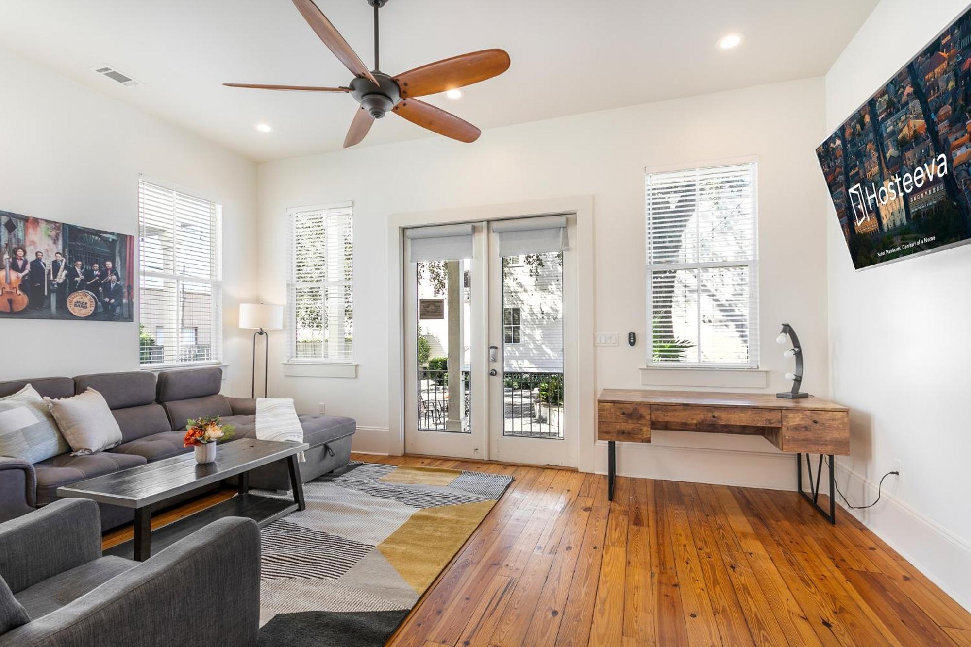 Amazing 3br Off St Charles With Pool *