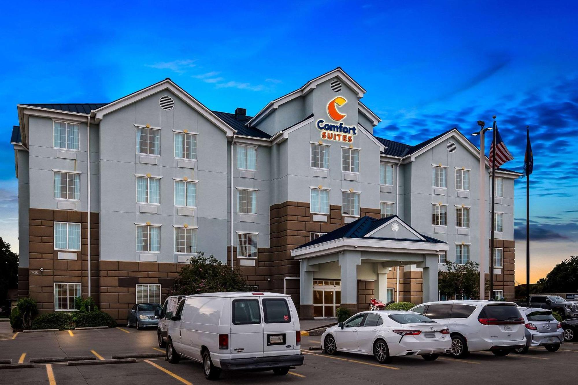 Hotel Comfort East