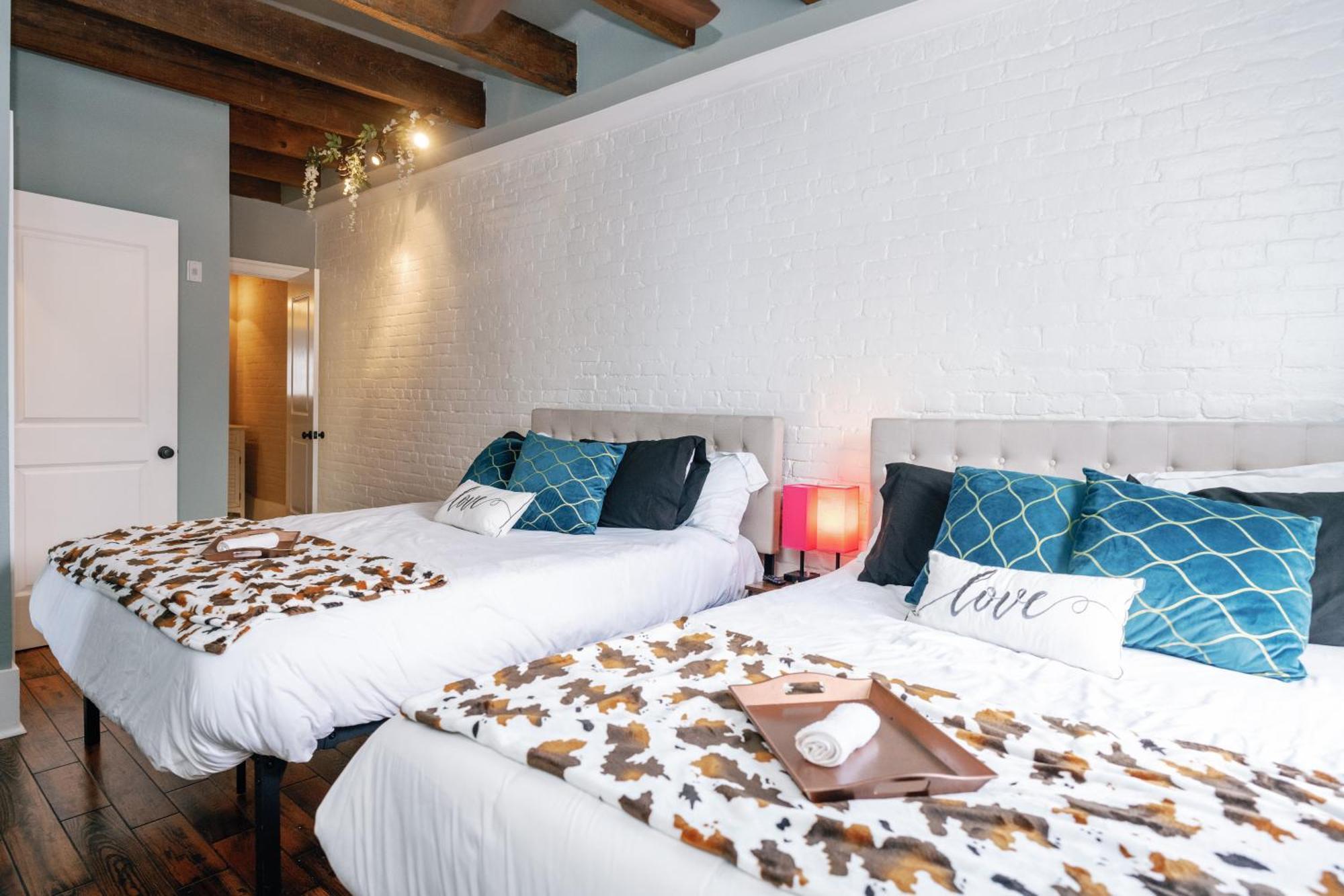 Decatur Sugar Mill Blues Apartment New Orleans